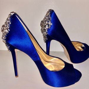 Embellished Kiara BADGLEY MISCHKA pumps - size 8.5